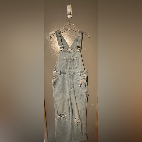 Pacsun Jean distressed overalls - Picture 1 of 6